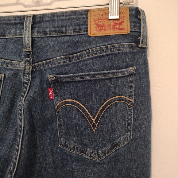 Levi's - 30x28 535™ Super Skinny Distressed Jeans - Picture 10 of 15